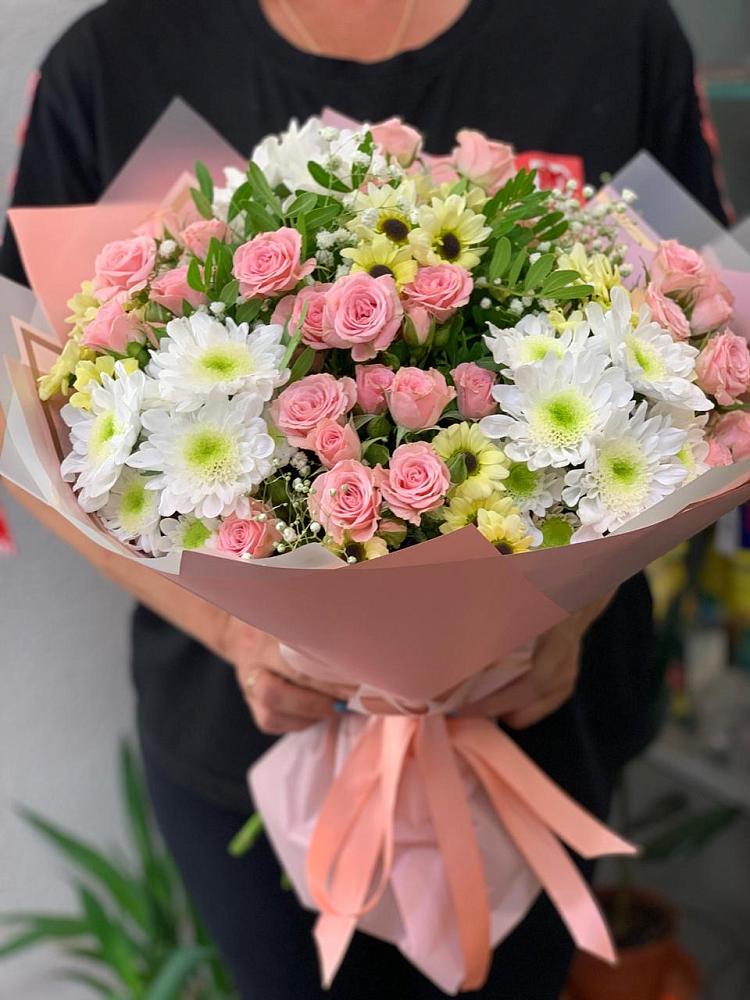 Букет цветов из: Розы и Хризантемы в Болохово