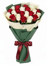 Букет Микс из красных и белых роз #REPLACE_PRED# Болохово