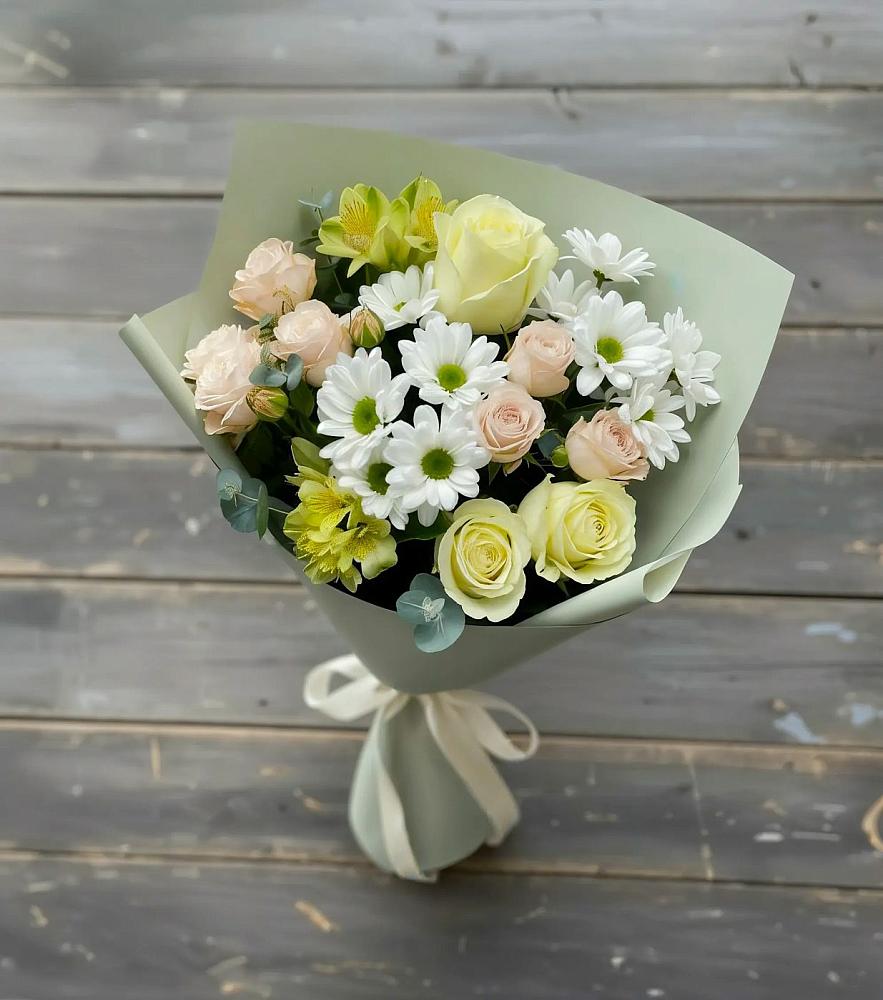 Букет цветов из: Альстромерии, Розы и Хризантемы в Болохово