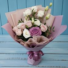 Букет цветов из:  Розы и Лизиантусы в Болохово