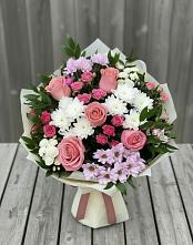 Букет цветов из:  Альстромерии, Гвоздики, Розы и Хризантемы в Болохово