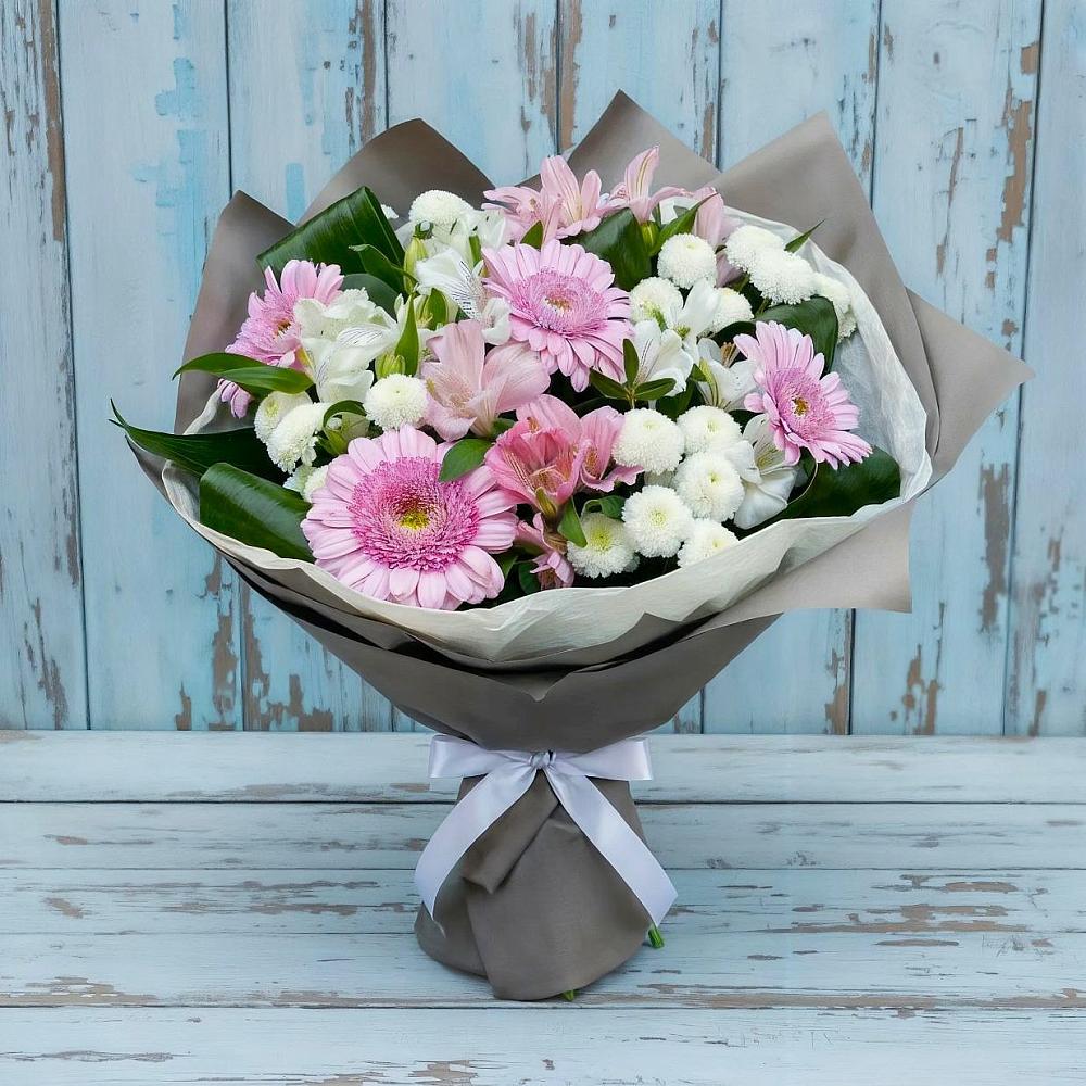 Букет цветов из: Герберы, Альстромерии и Хризантемы в Болохово