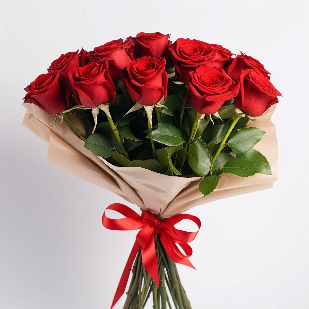 Букет 11 Красных роз Эдлесс Лав в Болохово