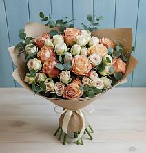 Букет цветов из:  Альстромерии и Розы в Болохово