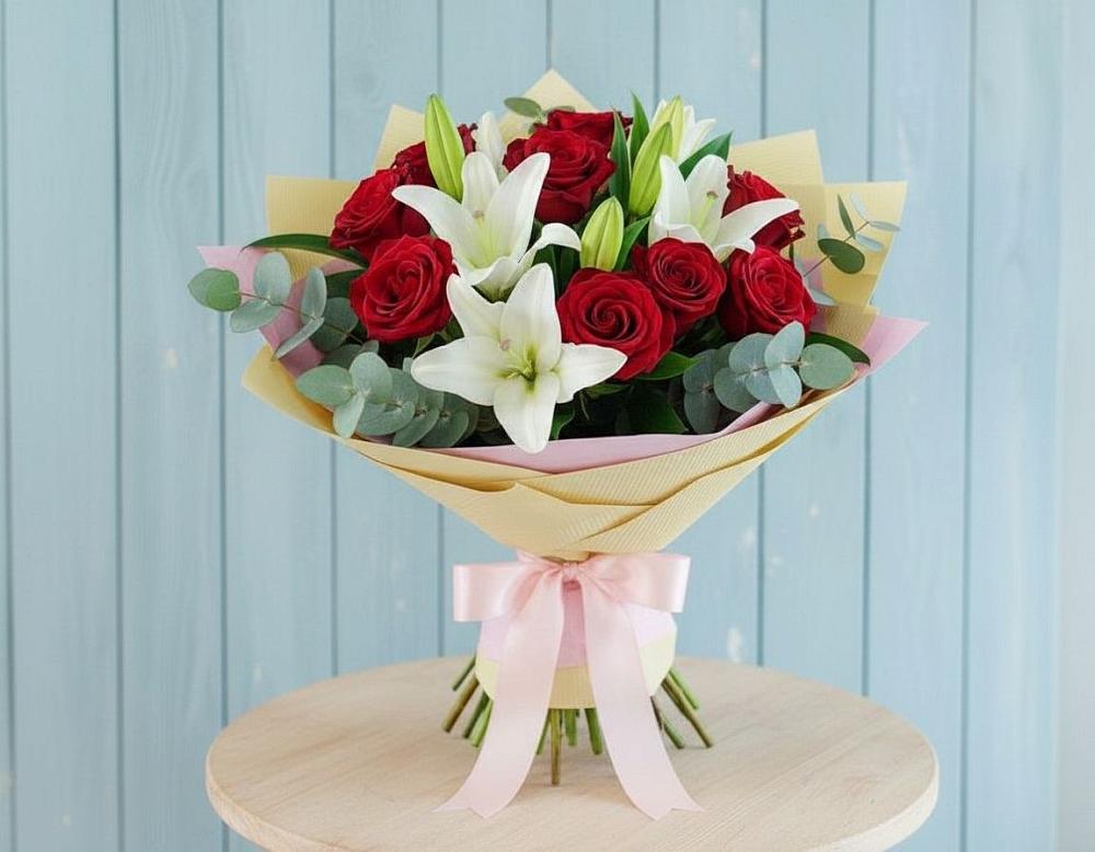 Букет цветов из: Лилии и Розы в Болохово